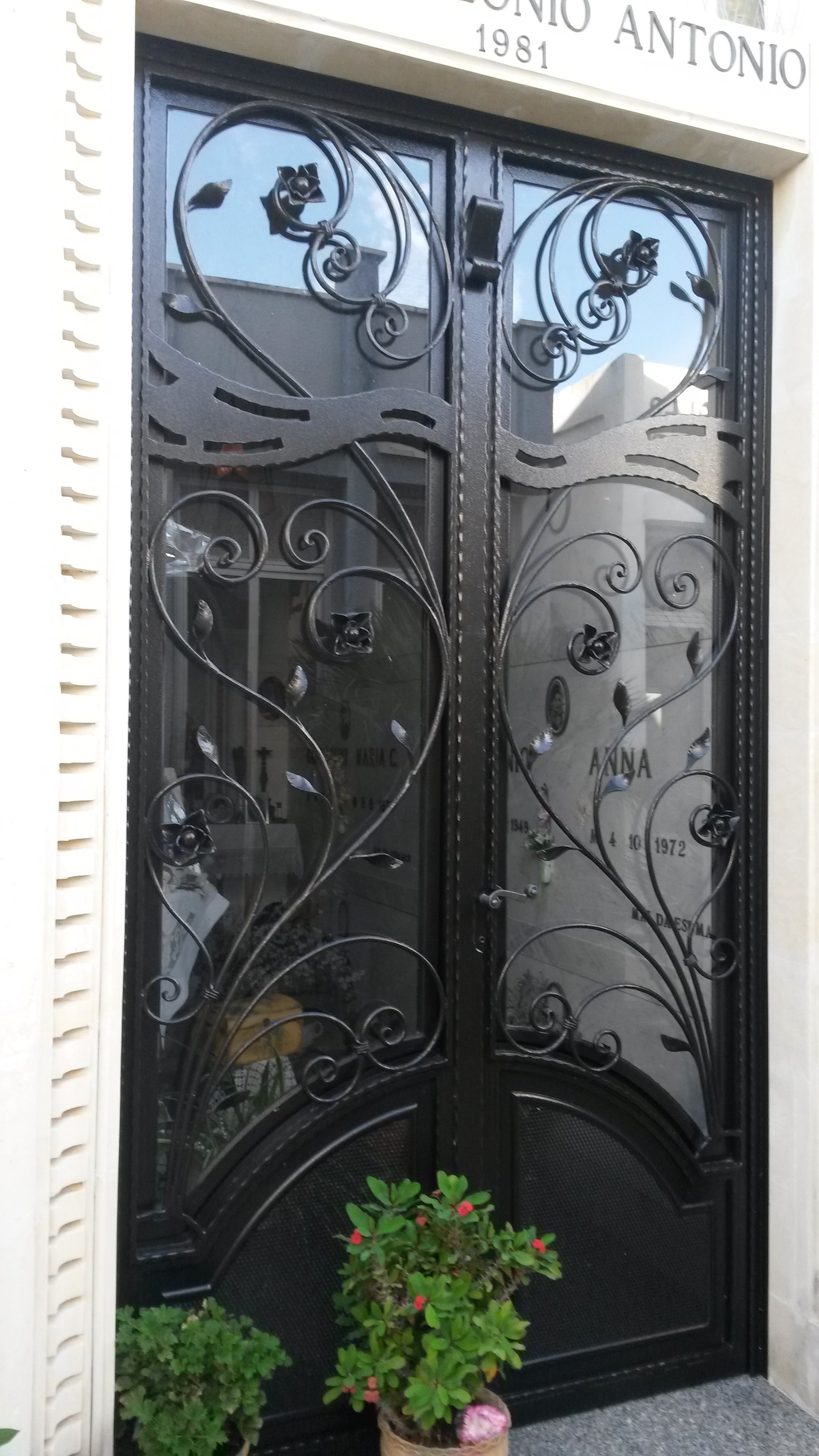 Arte Funeraria - TRT Tortorella Antonio Aradeo (LE) - foto 2