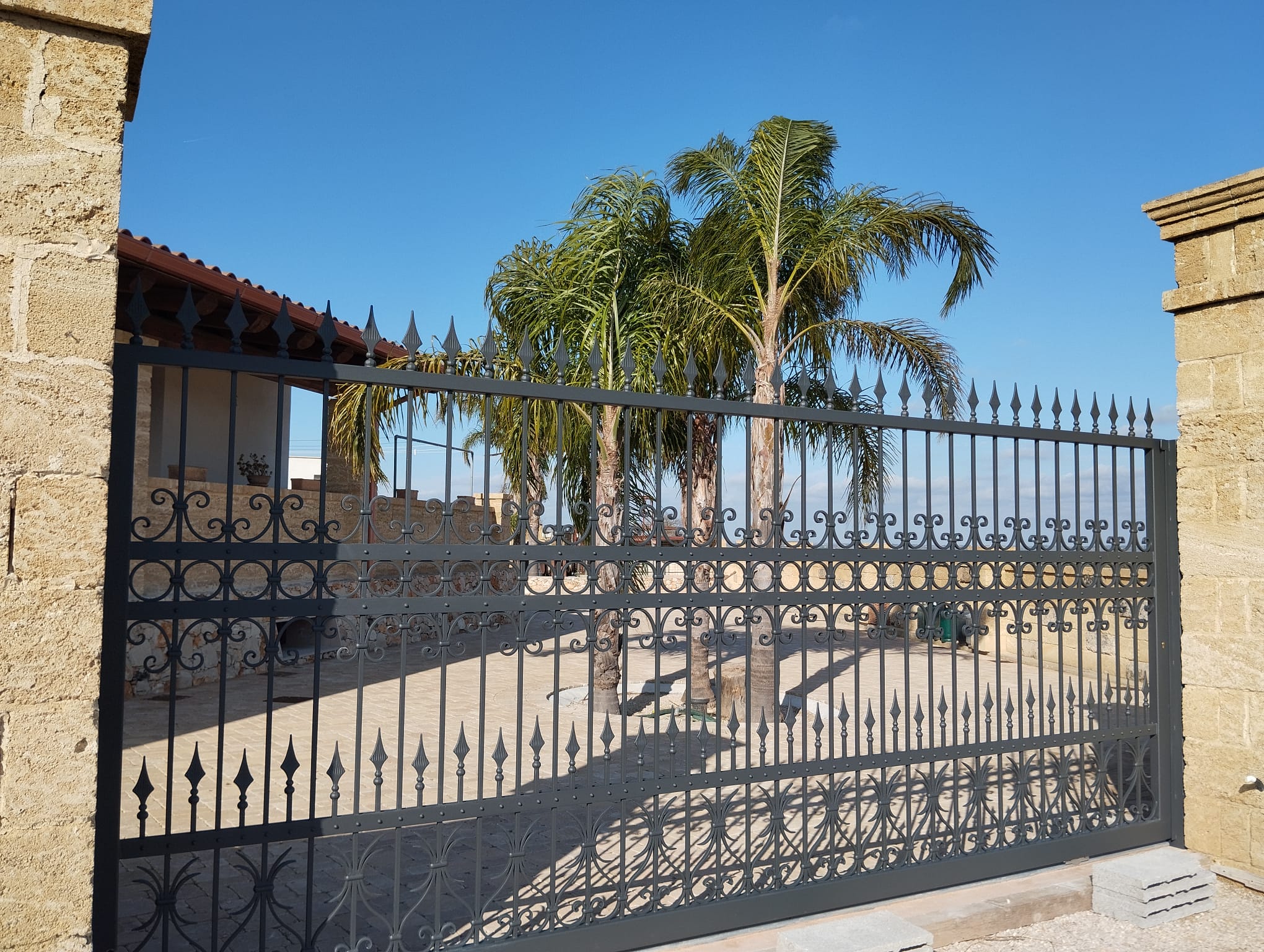 Cancelli in Ferro Battuto - TRT Tortorella Antonio Aradeo (LE) - foto 19