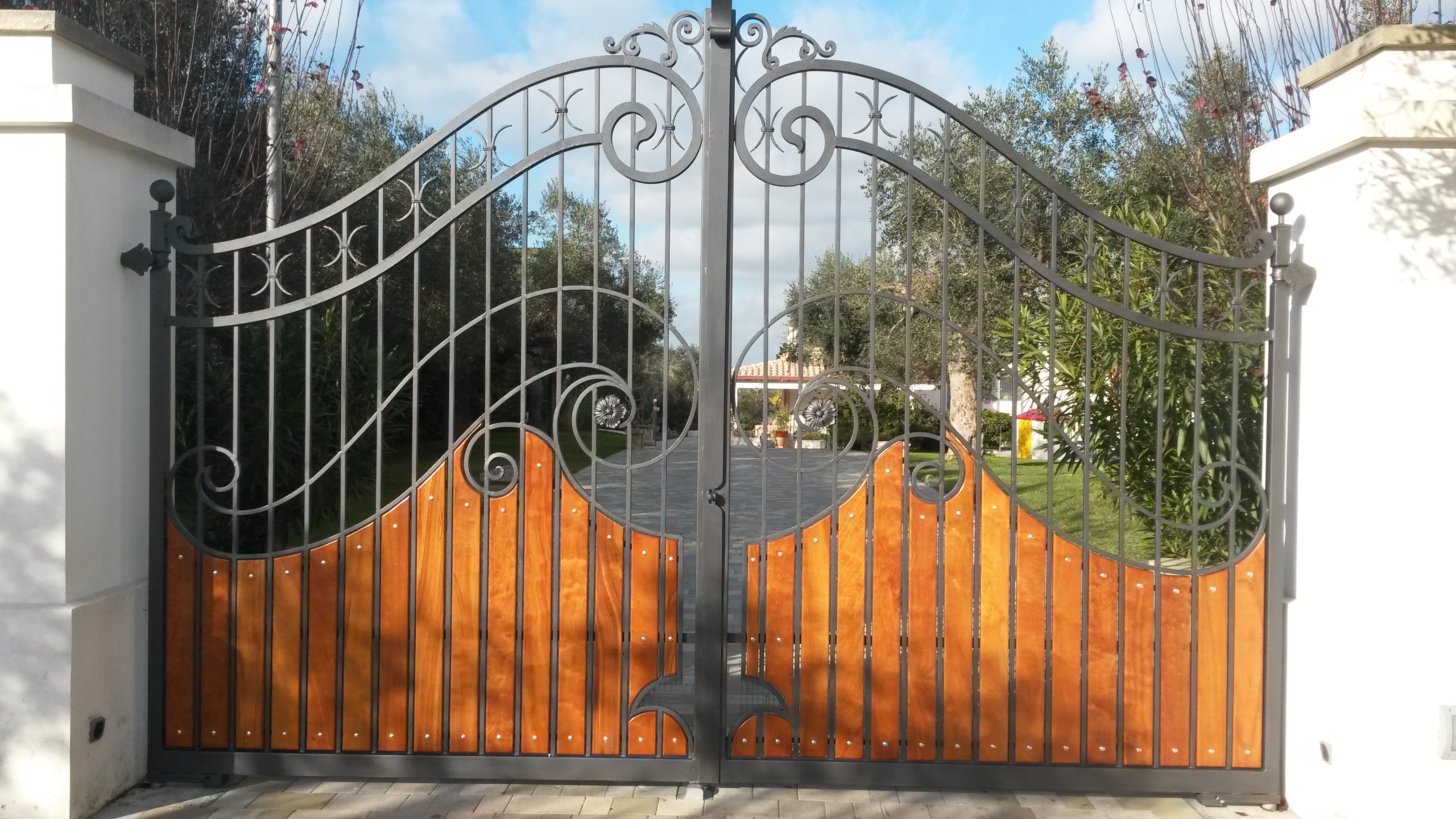 Cancelli in Ferro Battuto - TRT Tortorella Antonio Aradeo (LE) - foto 2