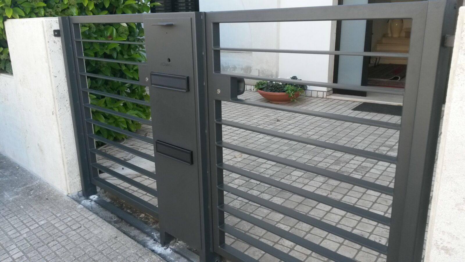 Cancelli Moderni - TRT Tortorella Antonio Aradeo (LE) - foto 6